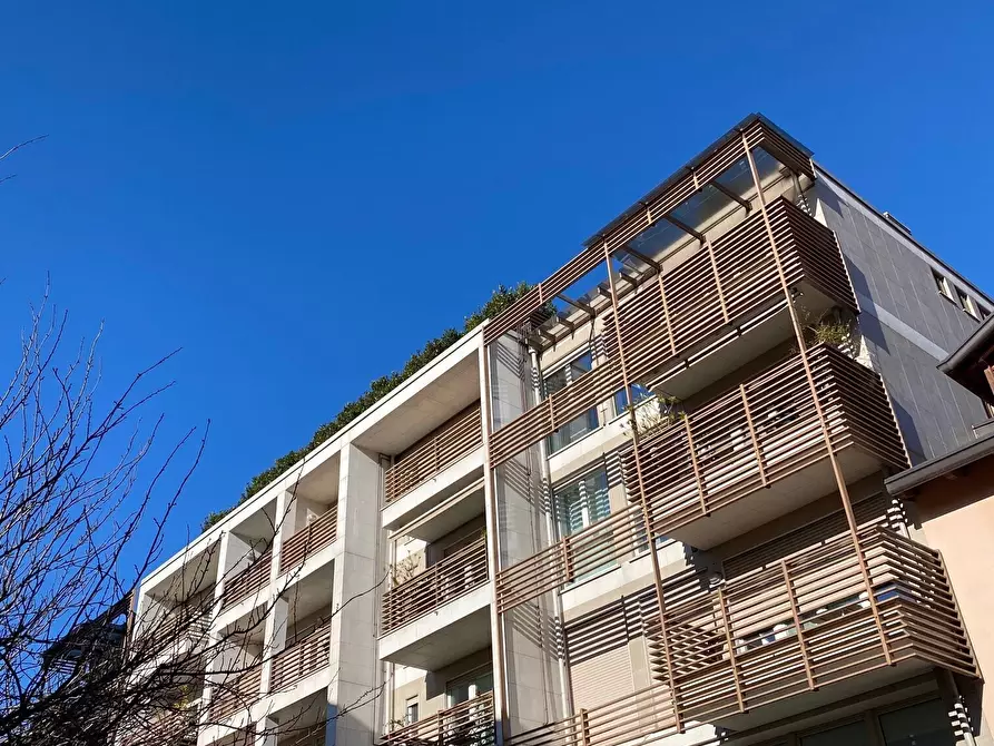 Immagine 23 di Quadrilocale in vendita  in Via XX Settembre 5 a Como