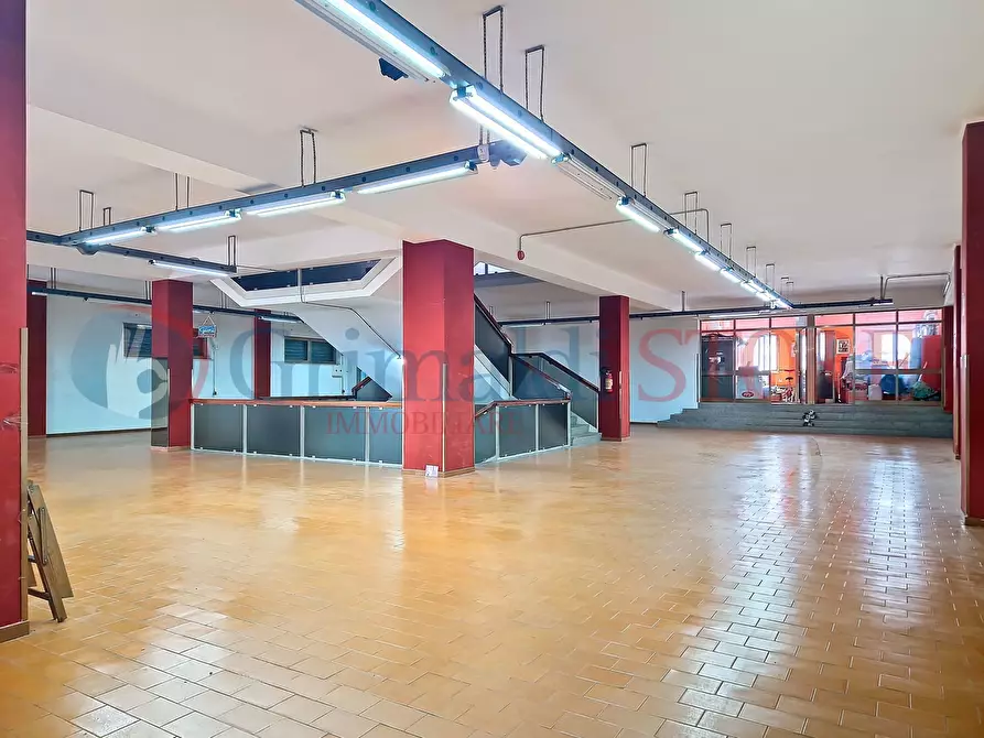 Immagine 7 di Attività commerciale in vendita  a Francavilla Fontana