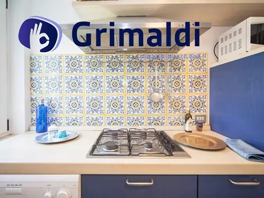 Immagine 14 di Appartamento in vendita  in Via Privata del Parco Comola Ricci a Napoli