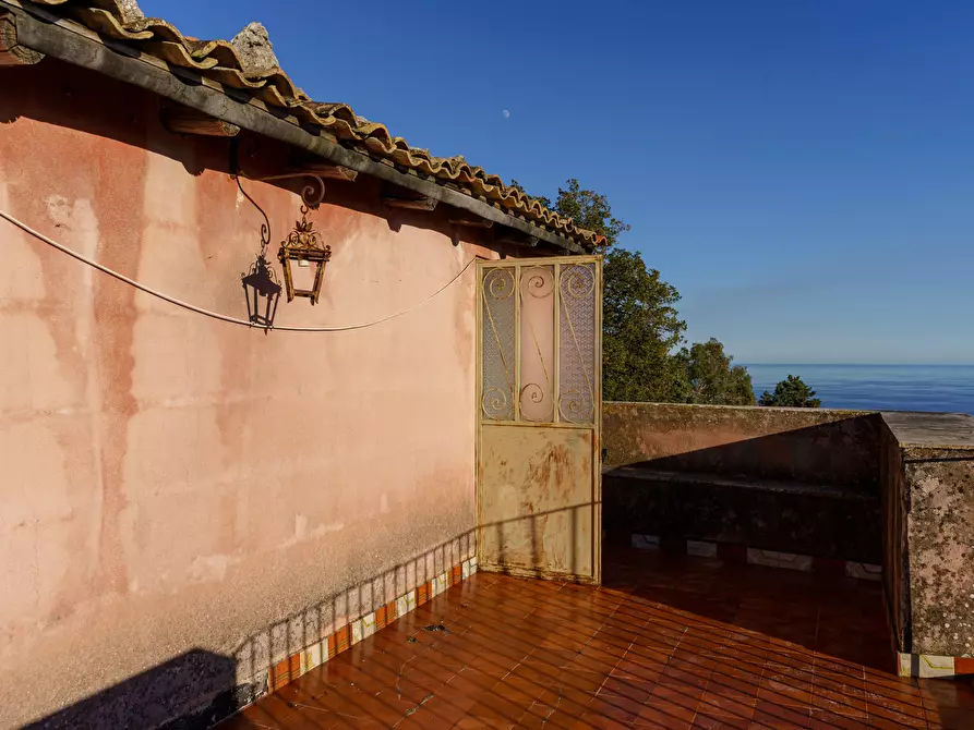 Immagine 26 di Rustico / casale in vendita  in CONTRADA ZIRETTO a Castelmola