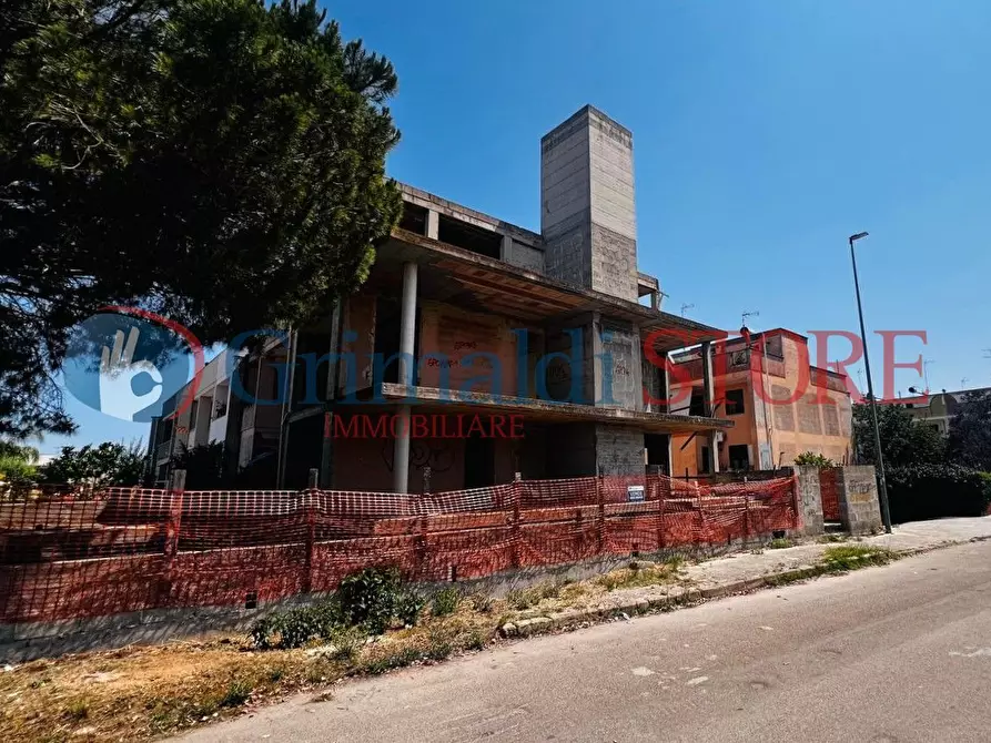 Immagine 5 di Villa in vendita  in Via Solano 208 a Lequile