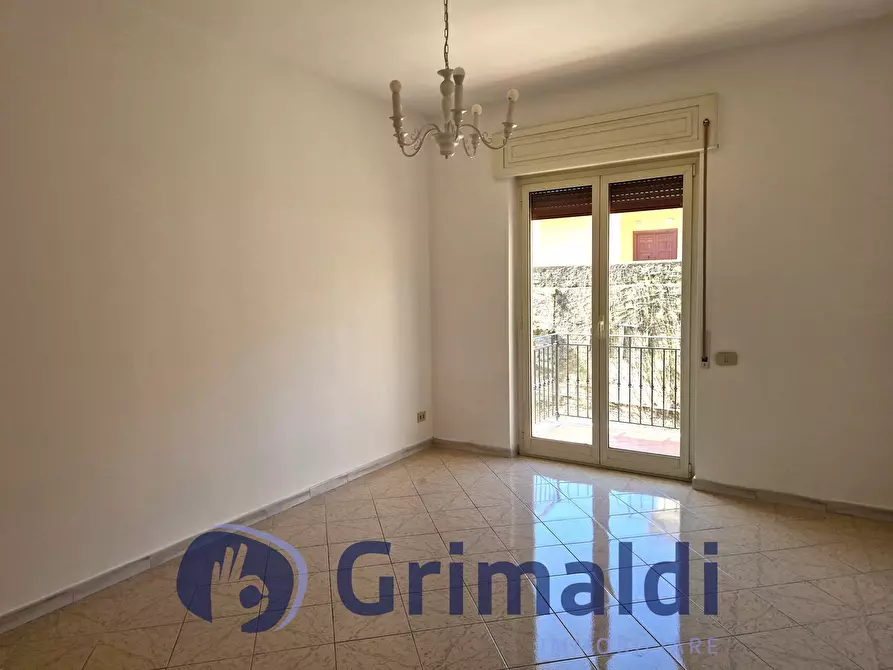 Immagine 21 di Villa in vendita  in Via Comunale Guantai Ad Orsolone 177 a Napoli
