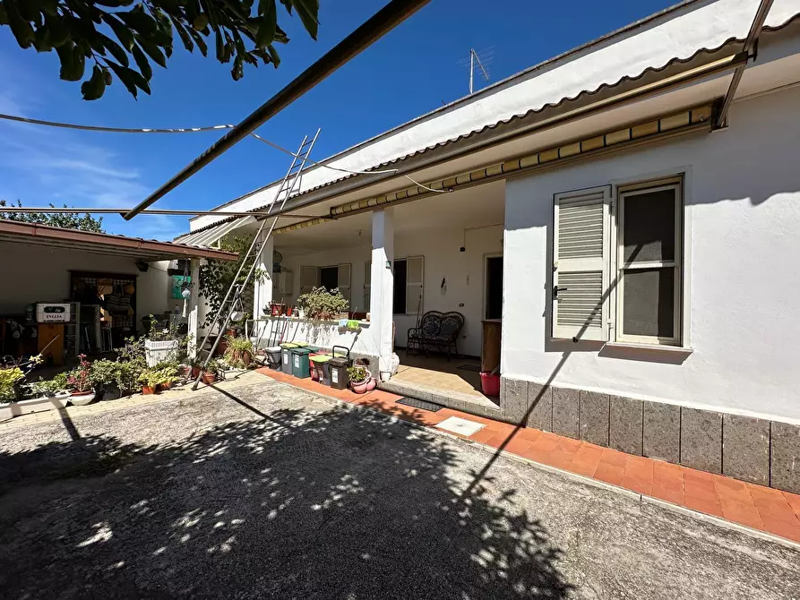 Immagine 8 di Casa indipendente in vendita  in Via Frascati 5 a Nettuno