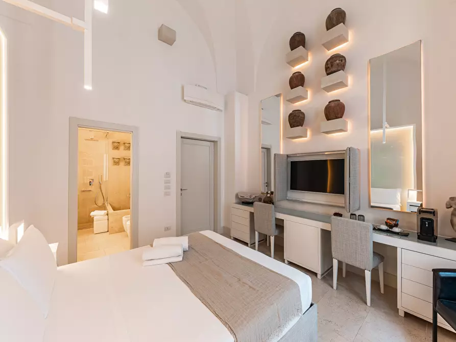 Immagine 33 di Casa indipendente in vendita  in Via Roberto Caracciolo 30 a Lecce