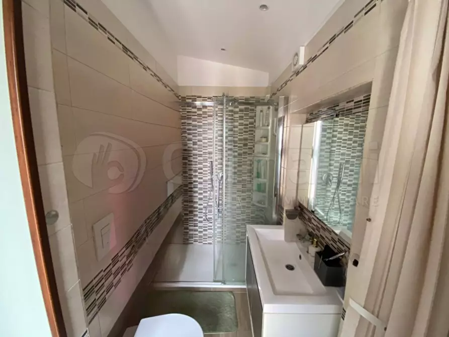 Immagine 13 di Trilocale in vendita  a Villaricca