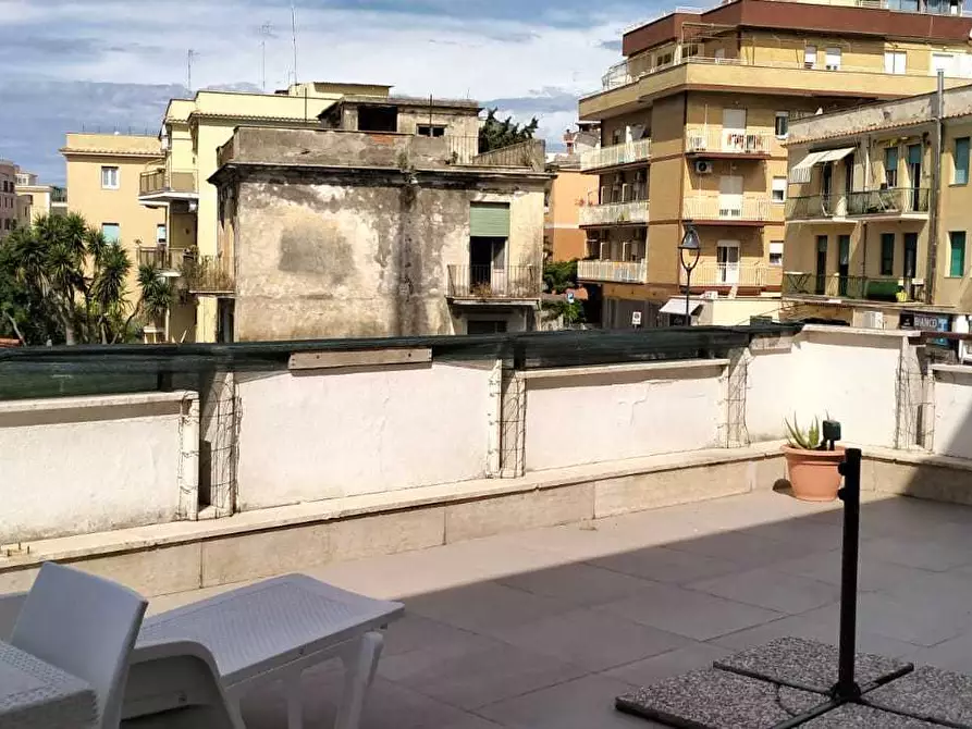 Immagine 21 di Trilocale in affitto  in Piazza Pollastrini 10 a Anzio