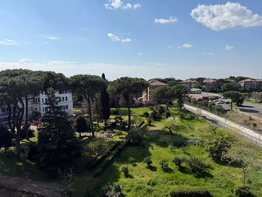 Immagine 1 di Attico in vendita  in Via dei Gandolfi a Roma