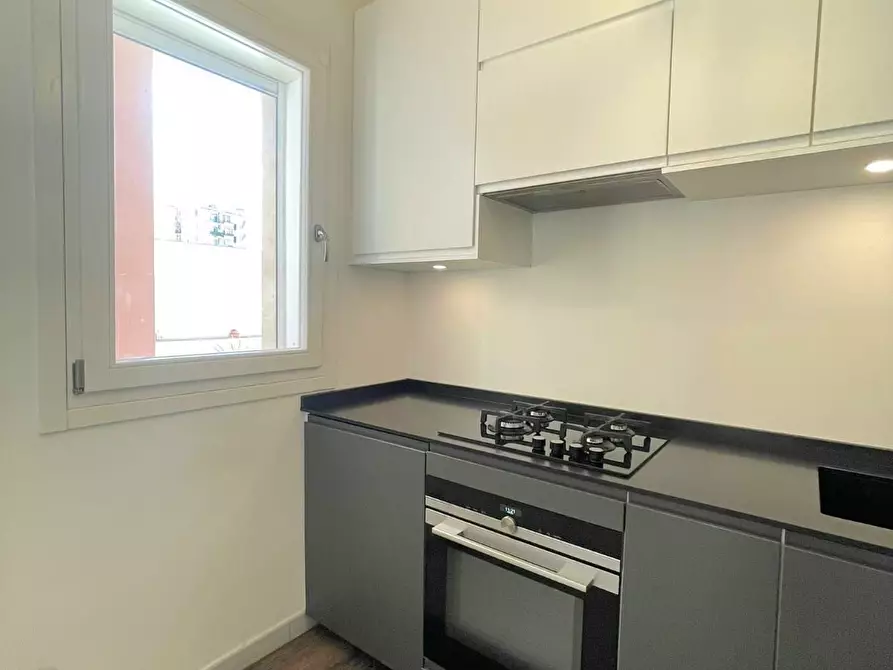 Immagine 25 di Trilocale in vendita  in Via Potenza 19/F a Lecce