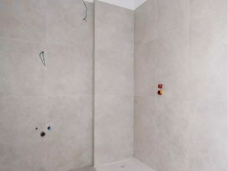 Immagine 14 di Quadrilocale in vendita  in Via Benedetto Croce 5656 a Lecce