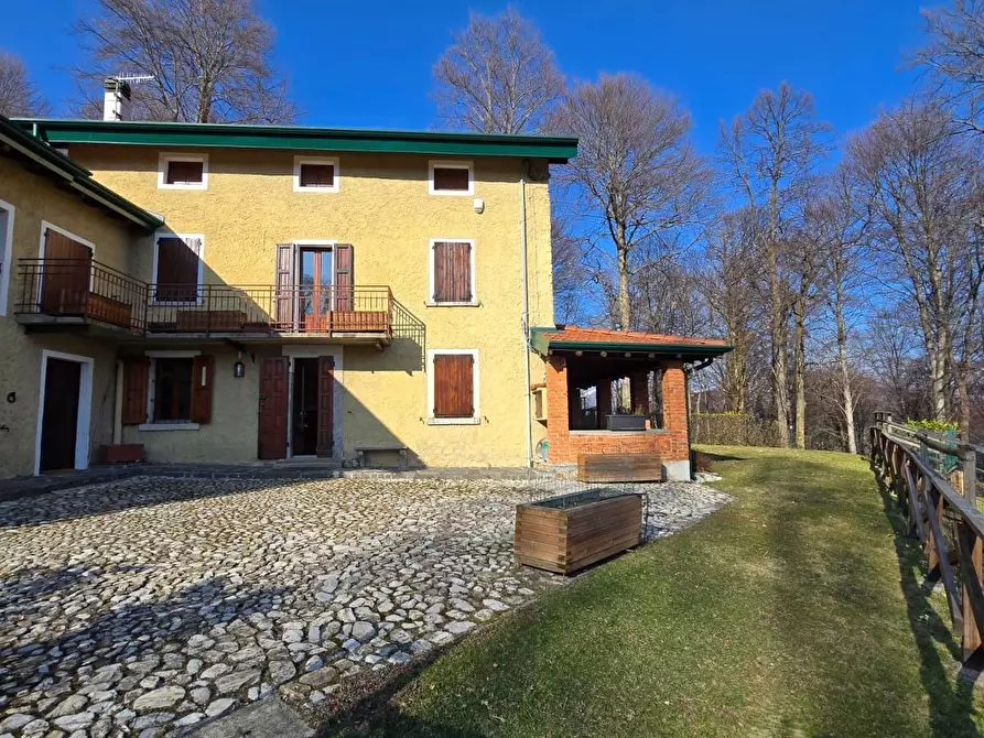 Immagine 45 di Casa indipendente in vendita  in via C. Goldoni 17 a Alta Valle Intelvi