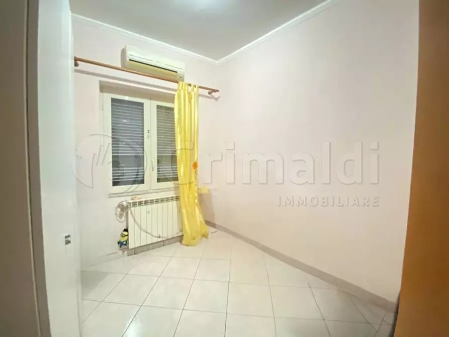 Immagine 12 di Quadrilocale in vendita  a Giugliano In Campania
