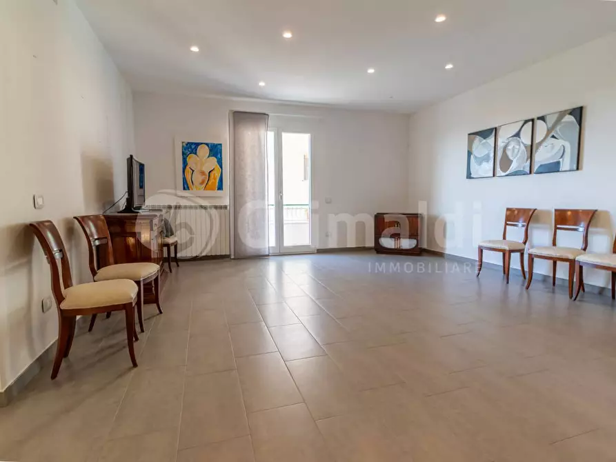 Immagine 5 di Appartamento in vendita  in Via Don Lorenzo Milani 4 a Noto