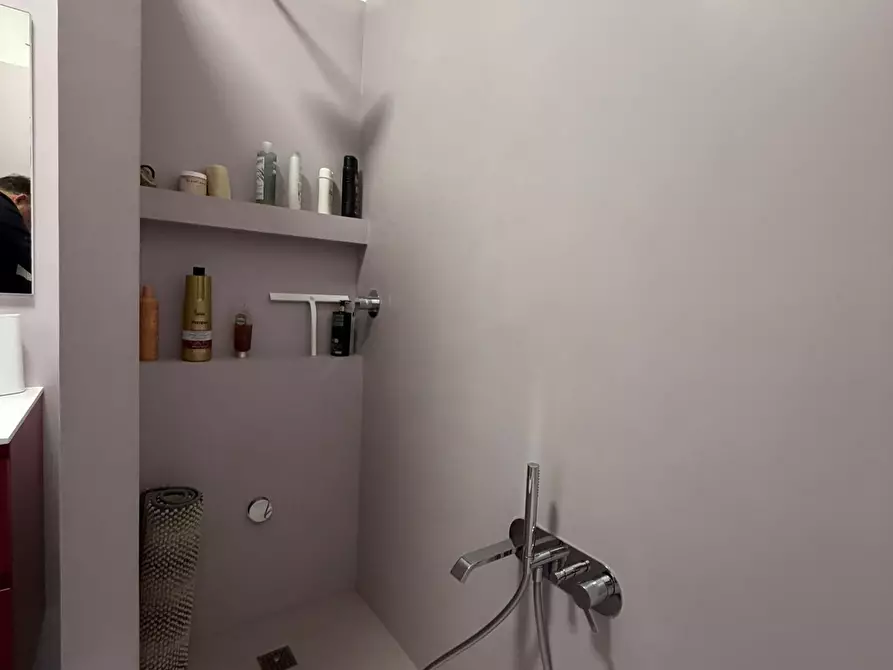 Immagine 15 di Appartamento in vendita  in Via Francesco Menzio a Roma