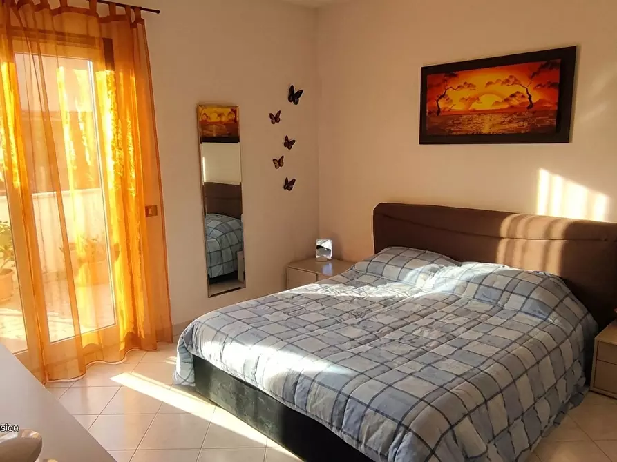 Immagine 7 di Quadrilocale in vendita  in Via Eduardo Scarfoglio 15B a Giugliano In Campania