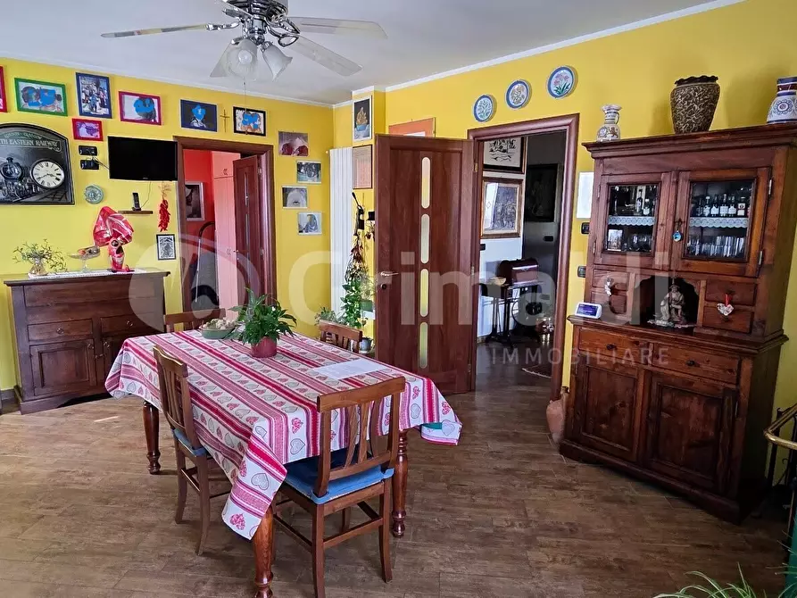 Immagine 36 di Villa in vendita  in Via Giovanni Antonio Comissetti 1 a Pezzana