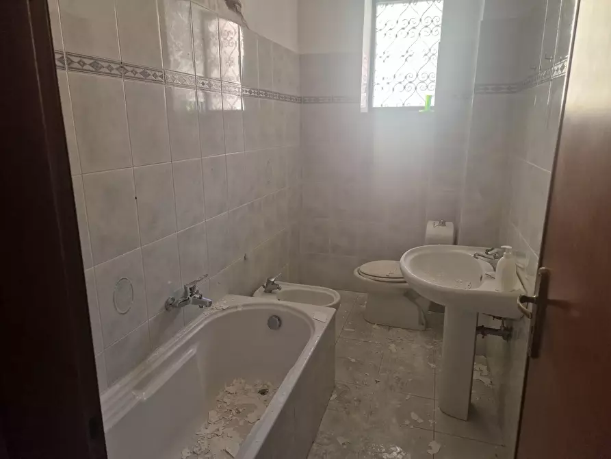 Immagine 9 di Appartamento in vendita  in Via Francesco Todaro 5 a Messina