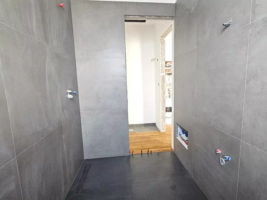 Immagine 20 di Bilocale in vendita  in Viale Giovanni Paolo II 25 a Lecce