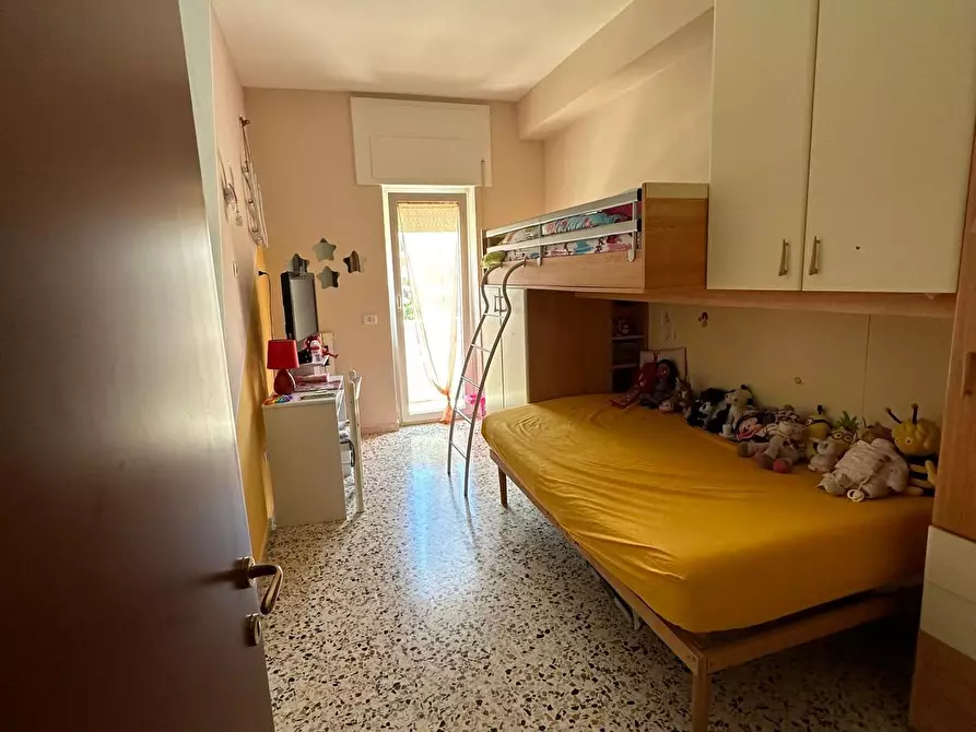 Immagine 11 di Quadrilocale in affitto  in Via Lombardia 38 a Anzio