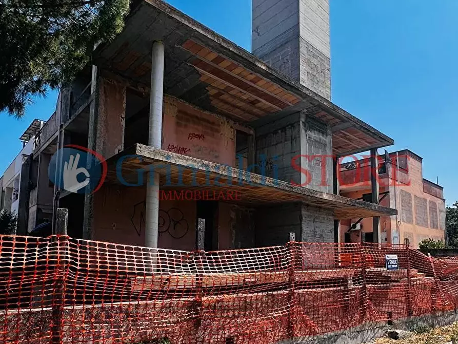 Immagine 8 di Villa in vendita  in Via Solano 208 a Lequile