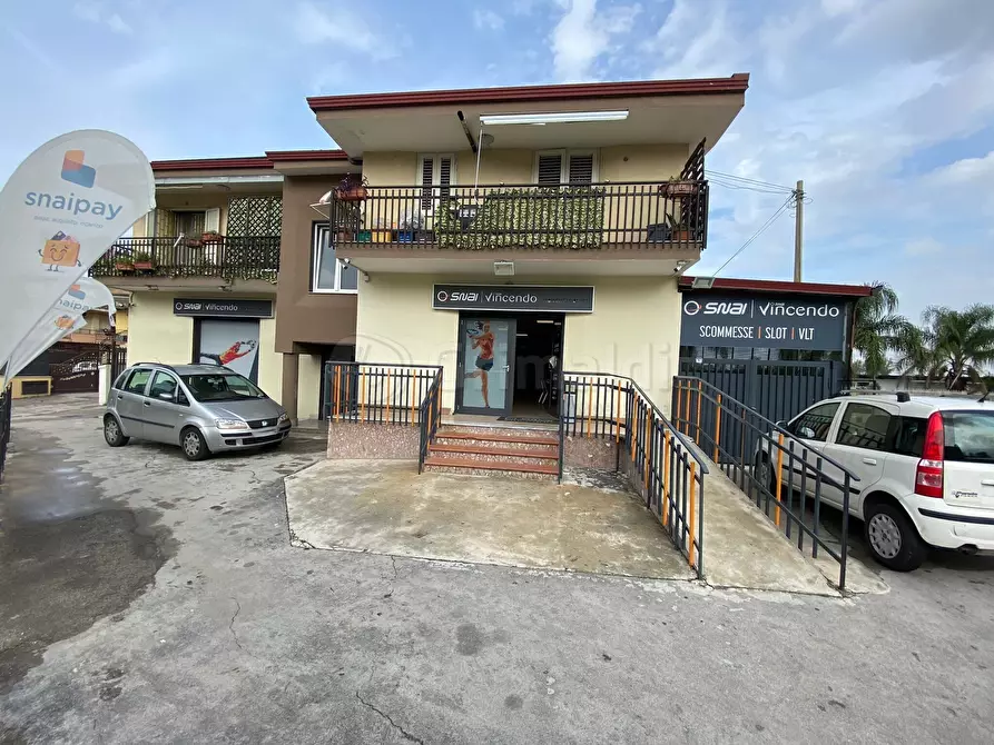 Immagine 3 di Casa indipendente in vendita  a Aversa