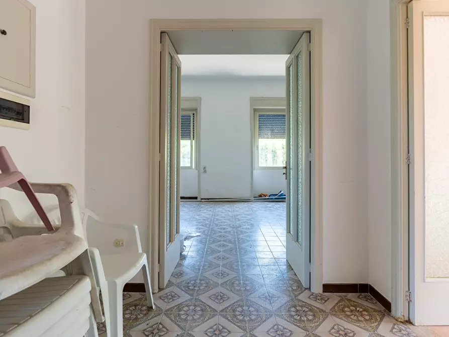 Immagine 41 di Villa in vendita  in Via Camaiore 2 a Lecce