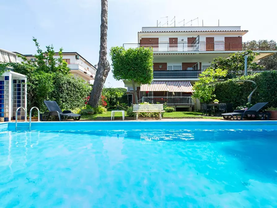 Immagine 1 di Quadrilocale in affitto  in Via Conchiglia di Mare 4 a Anzio