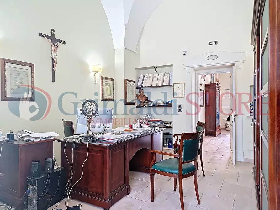 Immagine 19 di Ufficio in vendita  a Francavilla Fontana
