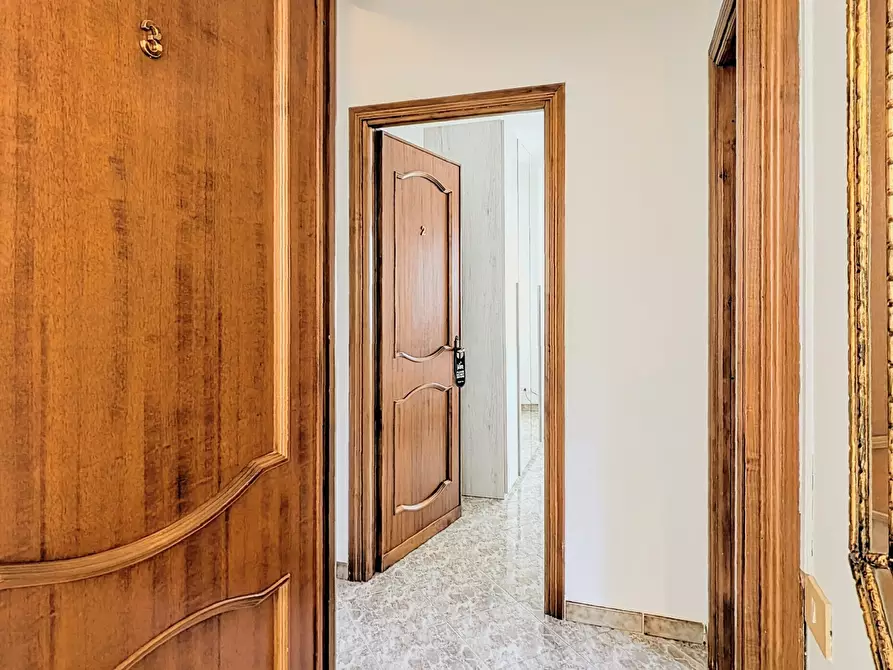 Immagine 43 di Villa in vendita  in Via Granieri 56 a Nettuno