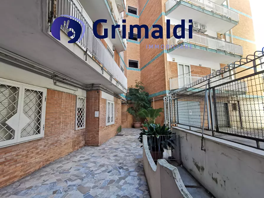 Immagine 24 di Quadrilocale in vendita  in Via Nicola Fasano 5 a Pozzuoli