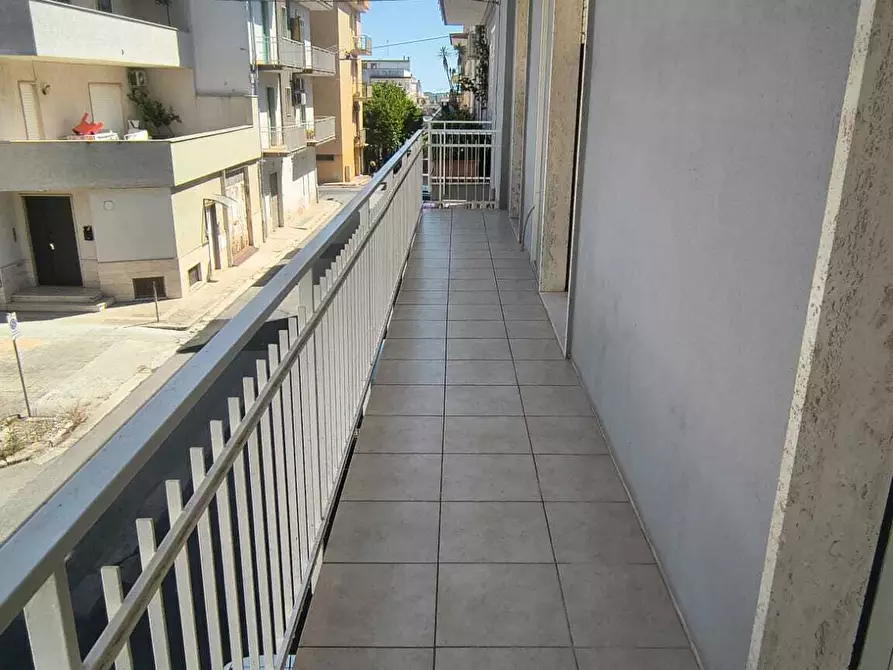 Immagine 3 di Appartamento in vendita  in Via Vincenzo Fato a Castellana Grotte