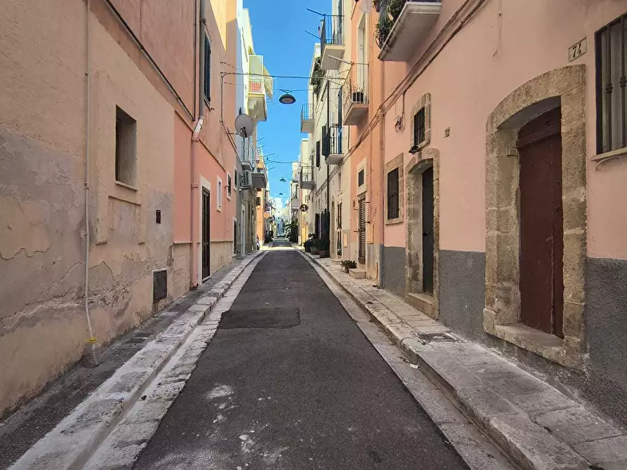 Immagine 13 di Casa indipendente in vendita  in Via Cavour a Monopoli