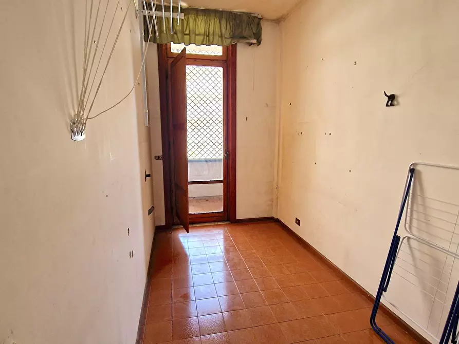 Immagine 10 di Pentalocale in vendita  in Via michele Pironti 1/B a Avellino