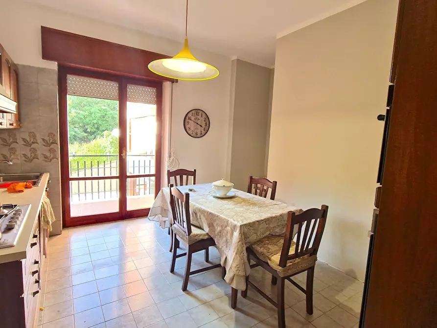 Immagine 3 di Pentalocale in vendita  in Via Antonio Annarumma 35 a Avellino