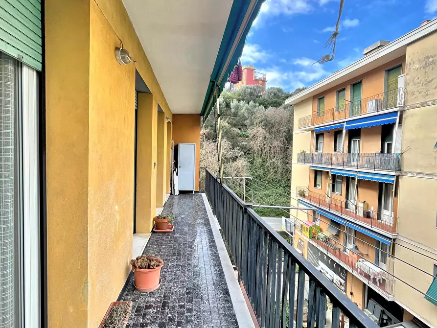 Immagine 4 di Trilocale in vendita  in Via Valleverde 9 a Recco