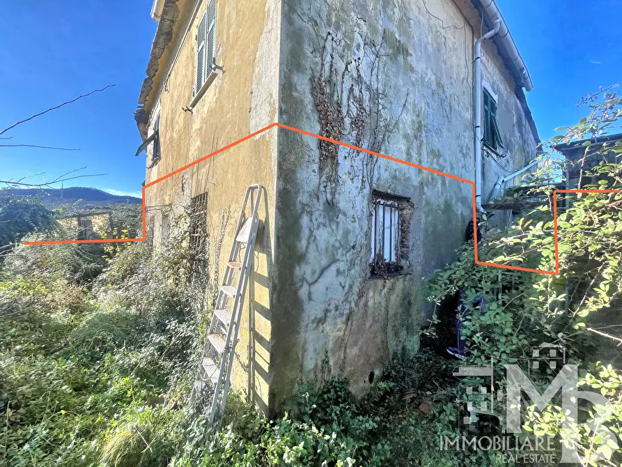 Immagine 13 di Bilocale in vendita  in Via Chiesa Vecchia di Bana 18/A a Camogli