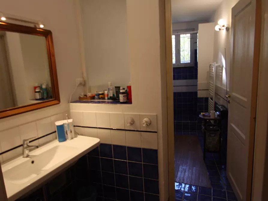 Immagine 29 di Casa indipendente in vendita  a Recco