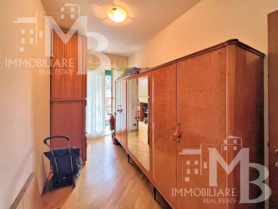 Immagine 40 di Trilocale in vendita  in Via Valleverde 9 a Recco