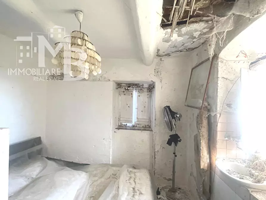 Immagine 31 di Bilocale in vendita  in Via Chiesa Vecchia di Bana 18/A a Camogli