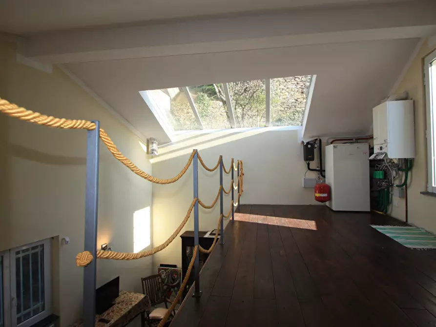 Immagine 11 di Casa indipendente in vendita  a Recco