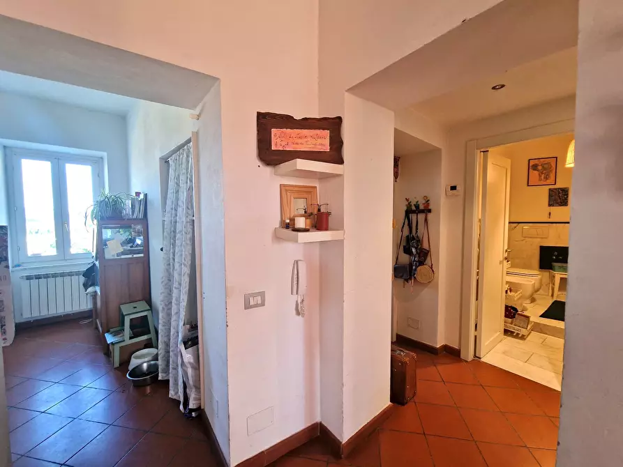 Immagine 17 di Quadrilocale in vendita  a Sarzana