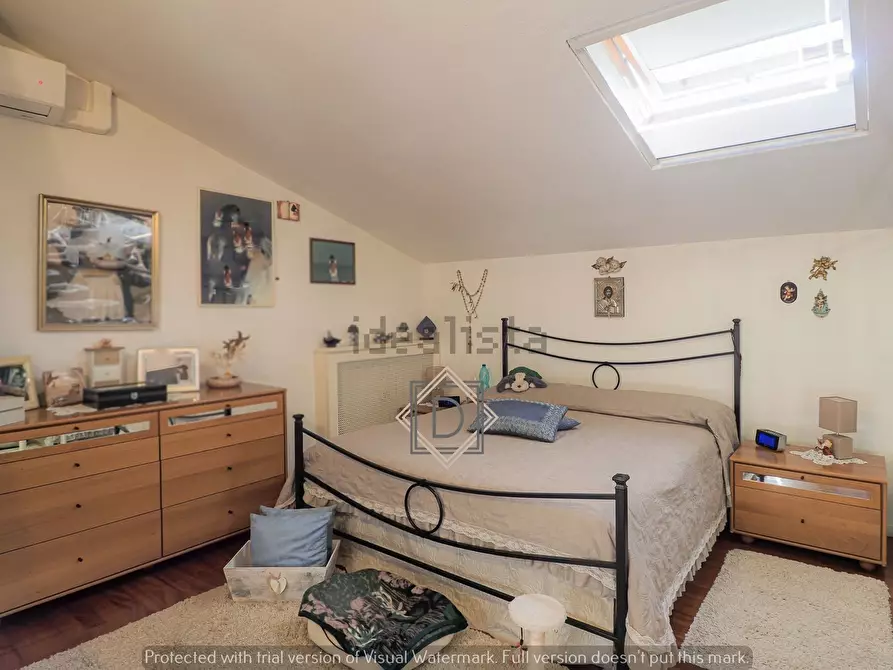 Immagine 20 di Pentalocale in vendita  a Sarzana