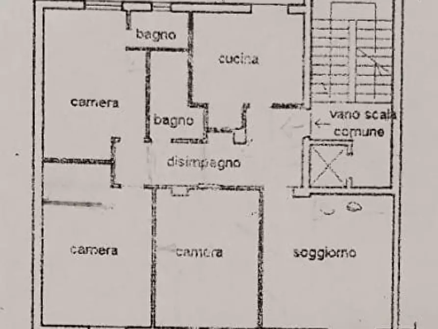 Immagine 10 di Pentalocale in vendita  a Sarzana