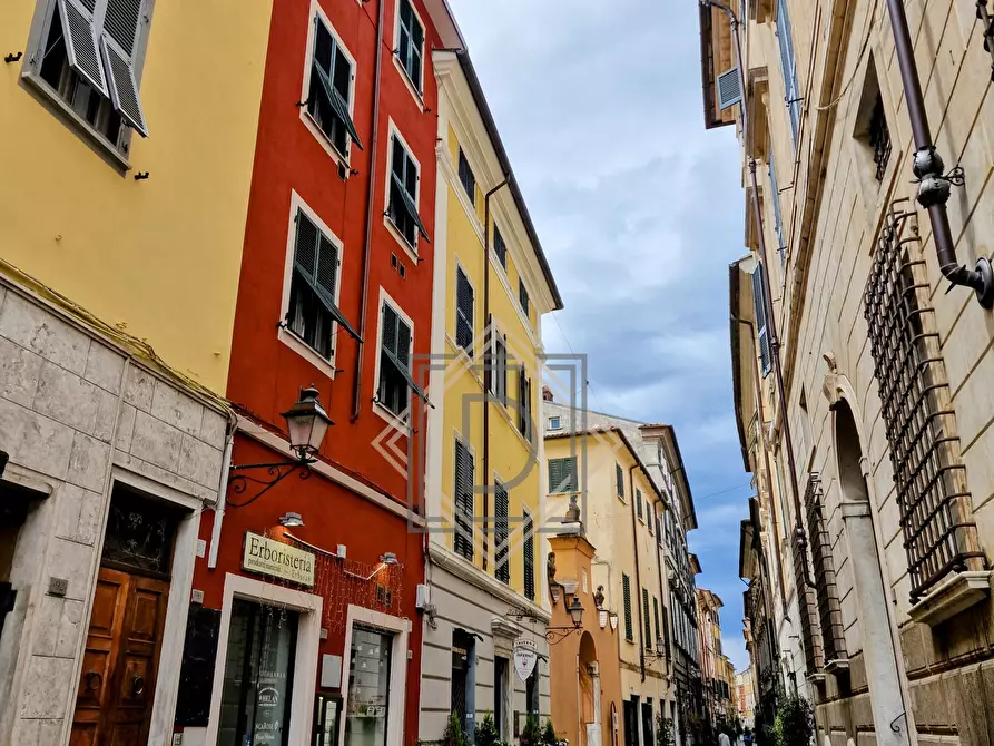 Immagine 26 di Quadrilocale in vendita  a Sarzana