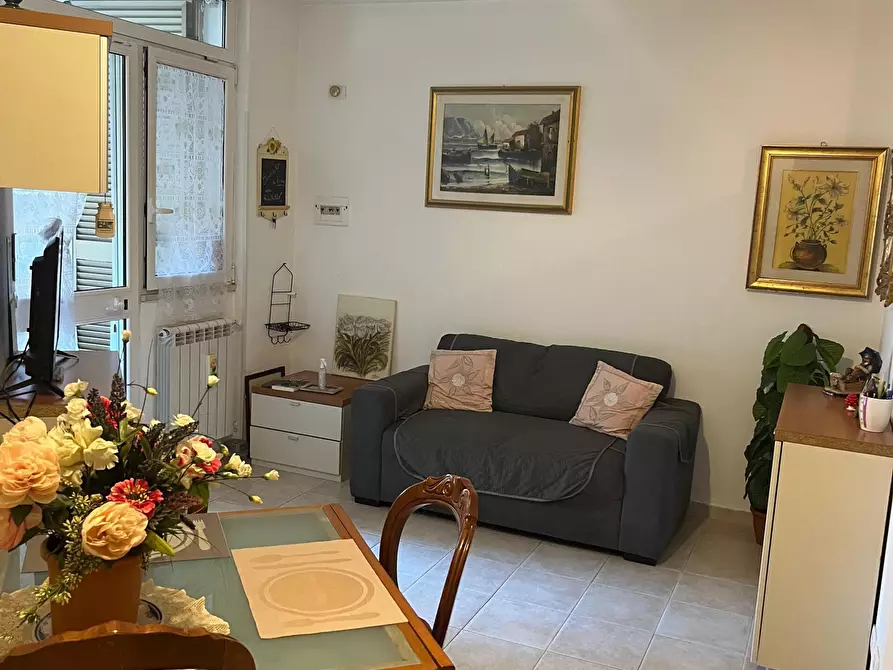 Immagine 1 di Bilocale in vendita  in Via Ameglia a Arcola