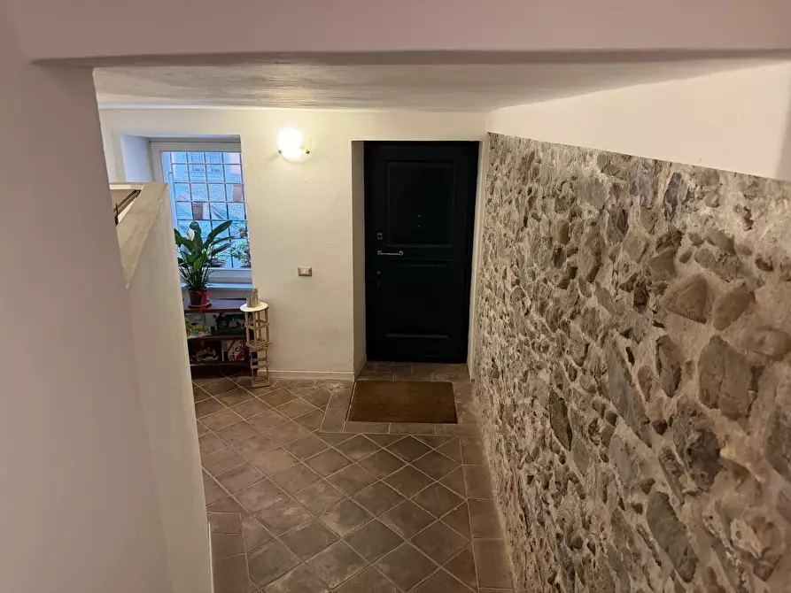 Immagine 45 di Appartamento in affitto  in Via Domenico Fiasella a Sarzana