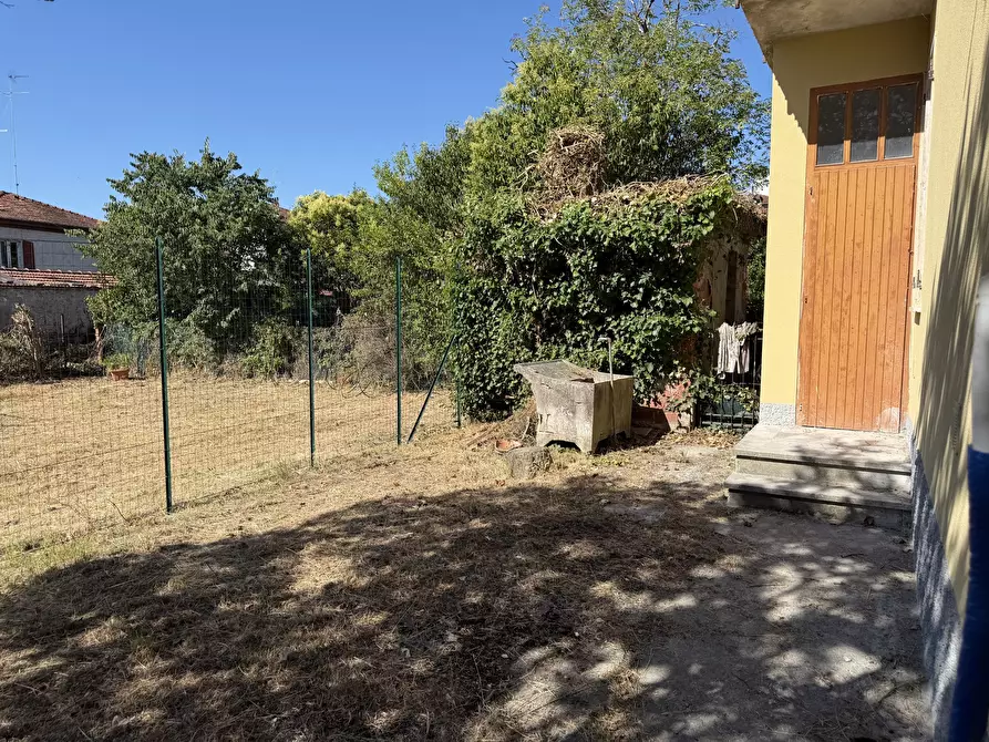 Immagine 1 di Trilocale in affitto  a Sarzana