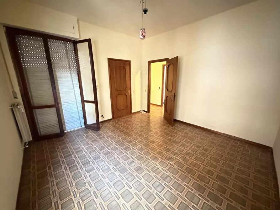 Immagine 1 di Trilocale in vendita  in Via Pietro Gori a Sarzana