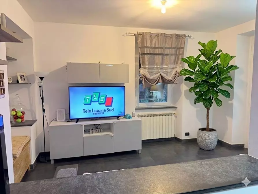 Immagine 6 di Quadrilocale in vendita  in Via Umberto Biancamano snc a La Spezia
