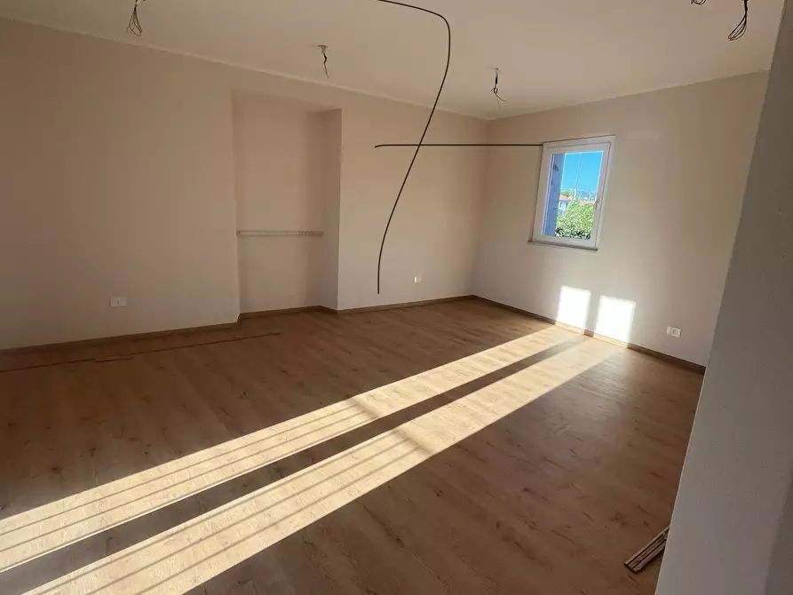 Immagine 2 di Quadrilocale in vendita  a Sarzana