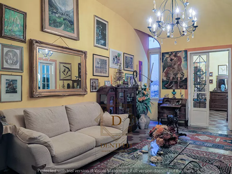 Immagine 2 di Pentalocale in vendita  in Via Antonio Gramsci a Sarzana